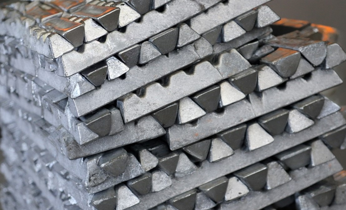 Quality Inspection Stacked aluminum alloy ingots raw material for high-pressure die casting and CNC machining at Sureton factory.